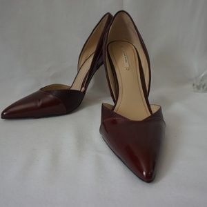 Zara Burgundy Snakeskin 4 inch heels Size 8